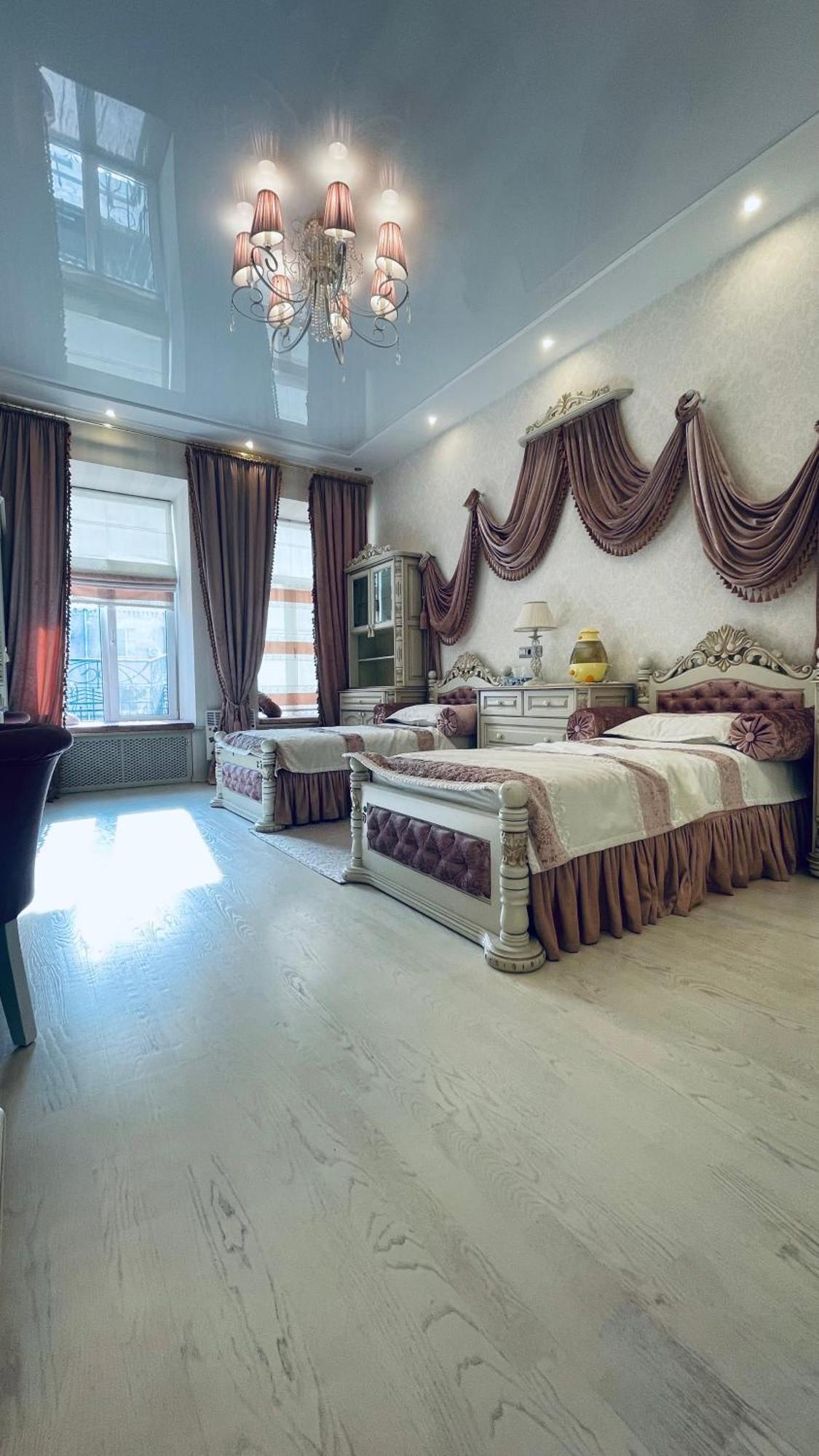 Luxury Design Apartments In The Center Of Kiev Exterior photo