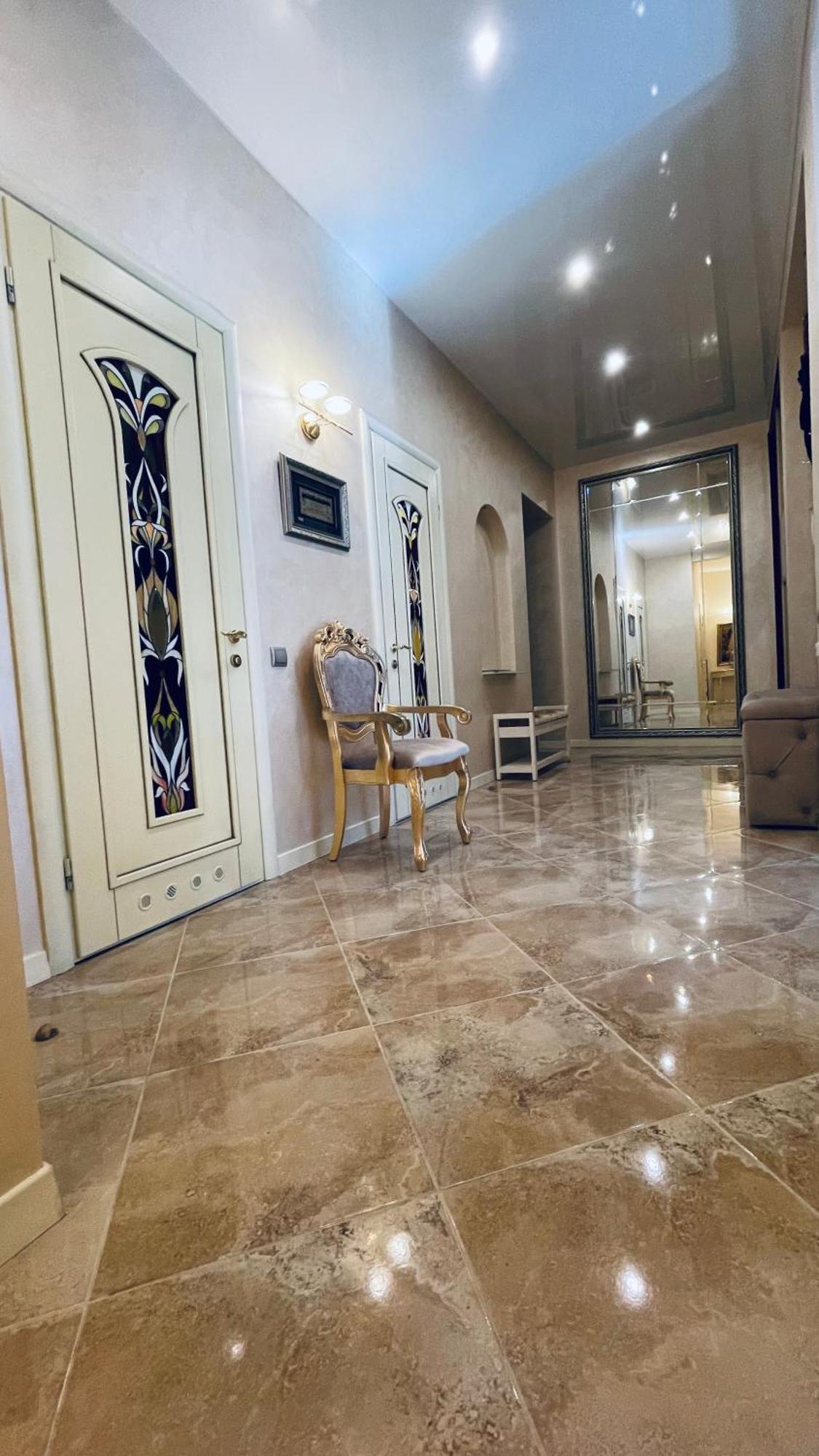 Luxury Design Apartments In The Center Of Kiev Exterior photo
